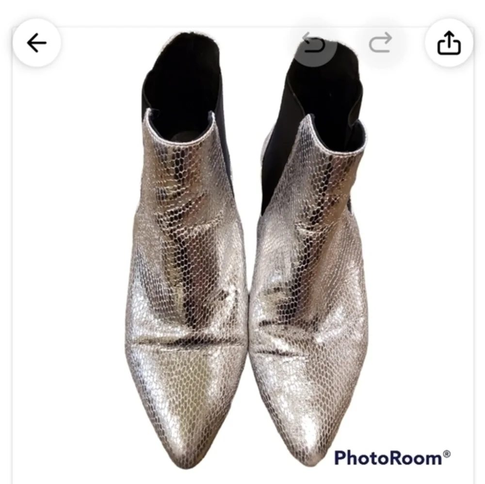 Topshop Krazy Chelsea Silver Booties Size‎ 41 Or 9.5